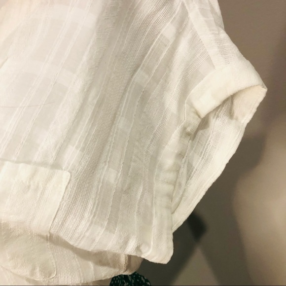 Cream Jeans West textured top with metal buttons 8 - Picture 10 of 10